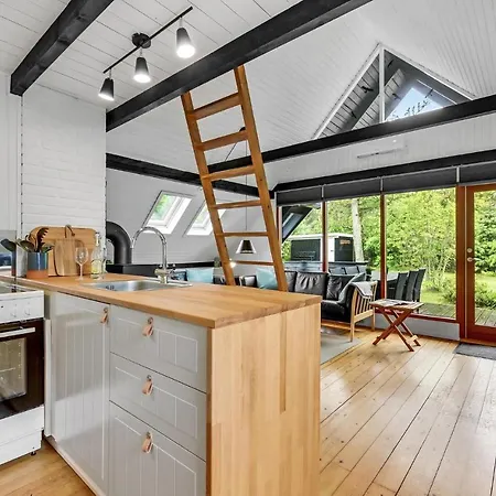 Two-bedroom Holiday In * Hemmet
